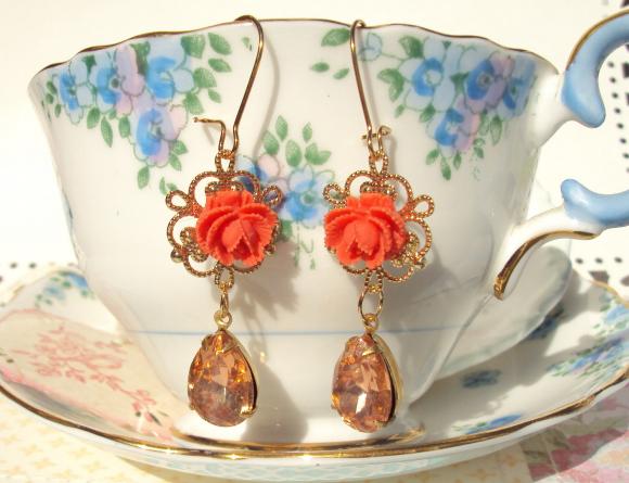 Amber Rose - Vintage Glass Jewel Earrings