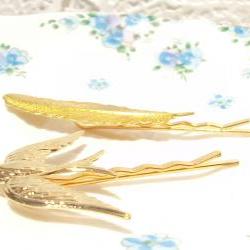 Gold Sparrow And Feather H..